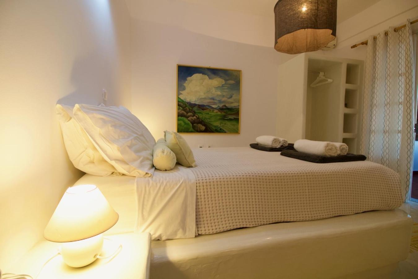 Blue Bay Heliolithos Hotel Parikia  Bagian luar foto