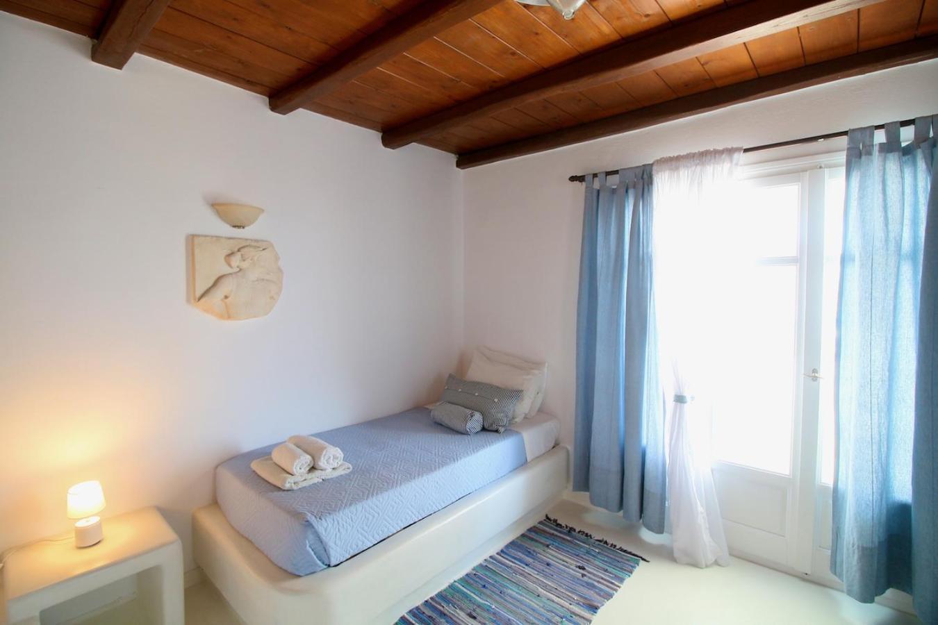 Blue Bay Heliolithos Hotel Parikia  Bagian luar foto