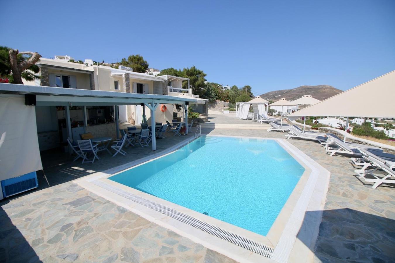 Blue Bay Heliolithos Hotel Parikia  Bagian luar foto